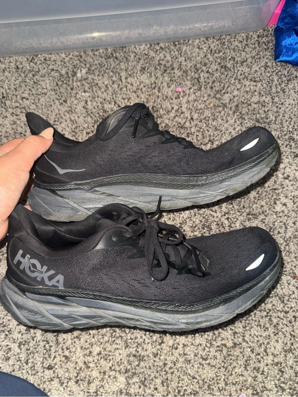 HOKA Clifton 8, Black/Black, Men’s